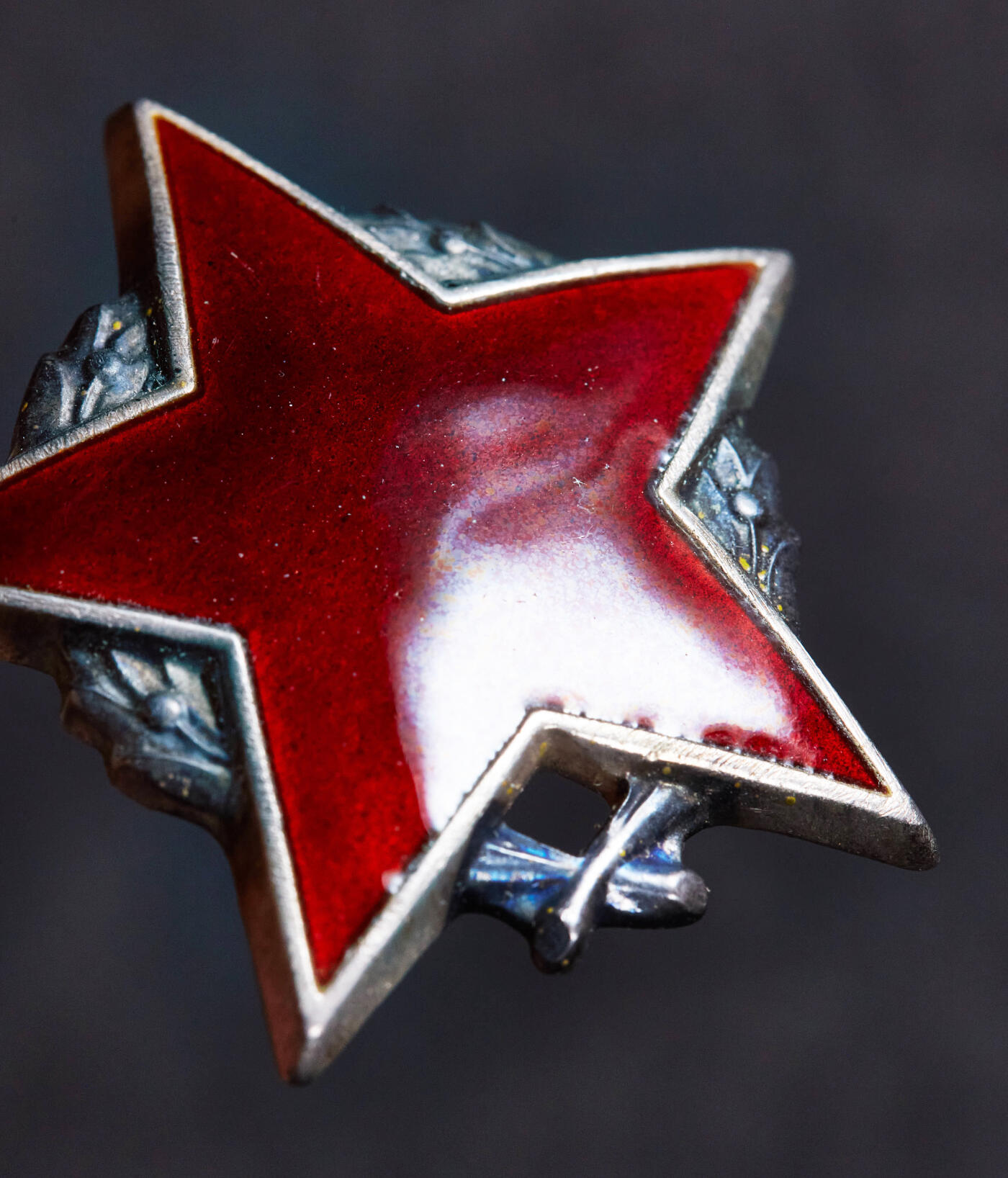 【俄甄集藏】2025年(044)11-12星期三晚 19:30 全场包邮 南斯拉夫二战游击队之星勋章，苏联代铸版，银质珐琅，4478号，全品