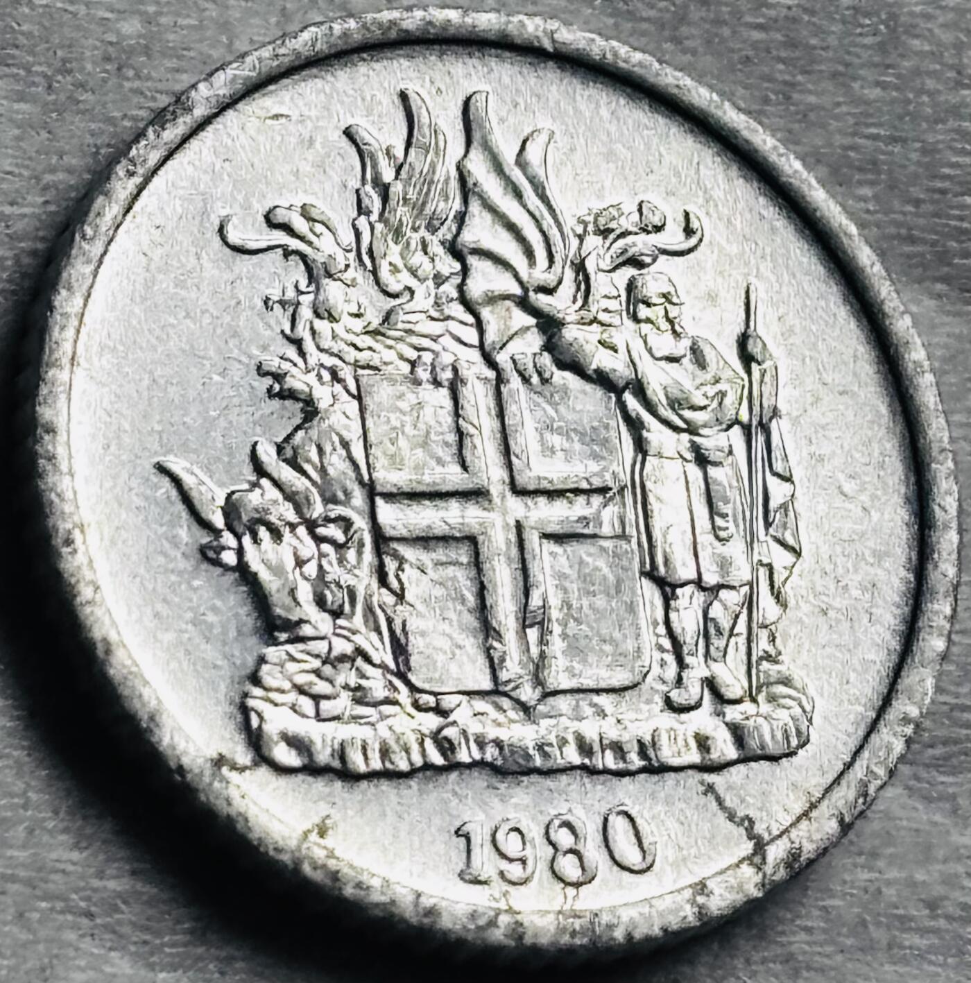 神仙姐姐-中外币专场22 原光好品1980 年冰岛 1 奥拉