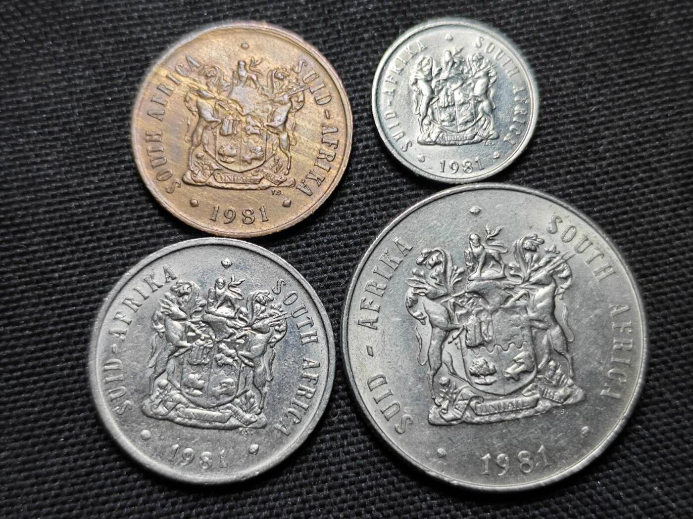 KK钱币收藏小铺 第355场 2月预留时间 周末发货