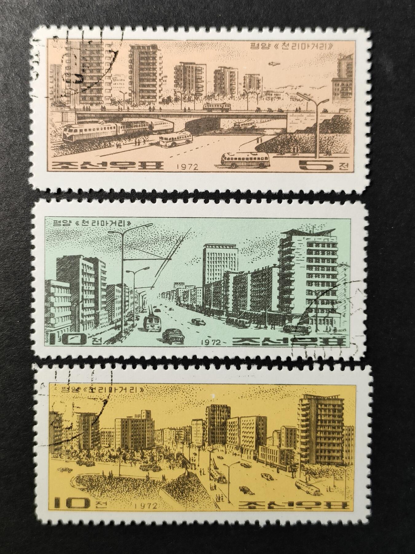 ↓君缘收藏625期☞钱币邮品↓无佣金、可寄存、满30元包邮  朝鲜邮票，1972年平壤千里马大街邮票3全