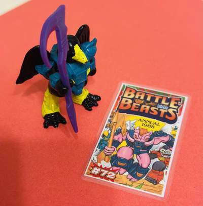 变形金刚G1比斯特星人乌鸦带兵器 变形金刚G1比斯特星人乌鸦带兵器