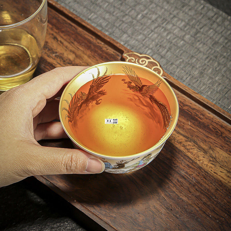 听雨轩（1）  古玩陶瓷专场 24k纯金内胆主人杯  大师手绘十八罗汉茶盏