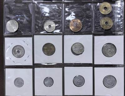 北京马甸外国币专卖第145期，外国币专场，陆续上拍，欢迎关注 日本散币：其中100元稻穗和100元丹凤为银币