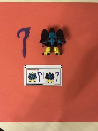 变形金刚G1比斯特星人乌鸦带兵器 变形金刚G1比斯特星人乌鸦带兵器