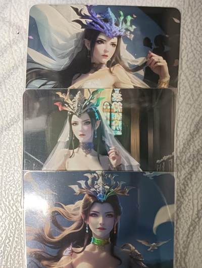 花开卡拍第43期（10月19号周日截拍，品控勿拍!!!拍品不寄存，运费5元，自制卡难免瑕疵，可能存在轻微撞角爆边等出厂瑕疵，品控介意勿拍！） - 皇帝新衣 美杜莎 3张 彩闪