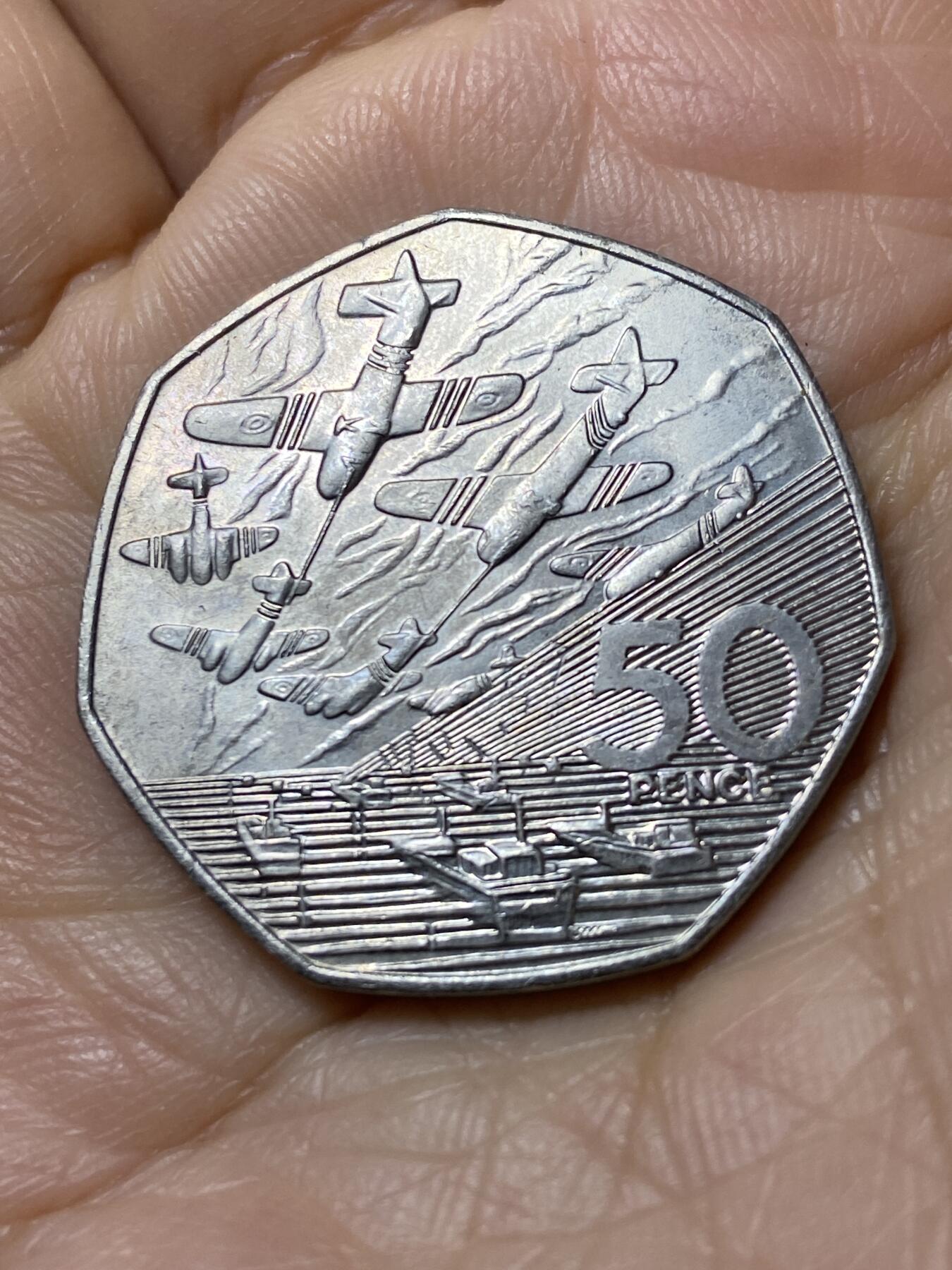 2025年第一百一十二场(总第一百三十八场）外国好品散币(免佣金) 英国🇬🇧1994年50便士(诺曼底登陆50周年纪念币)