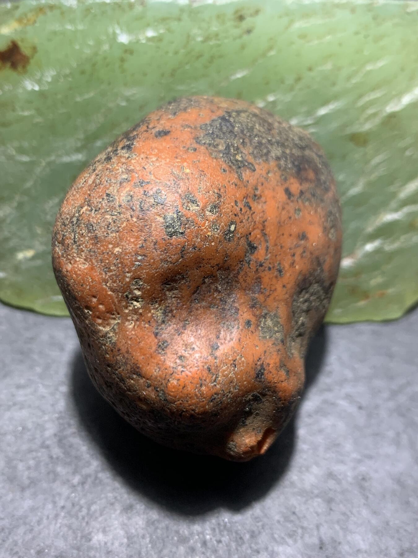 精美柿子红皮开窗料南红玛瑙原石一颗