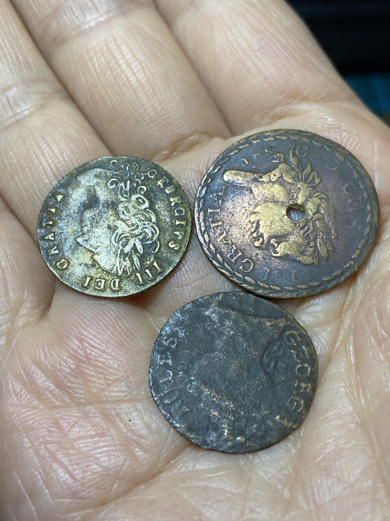 2025年第一百一十一场(总第一百三十七场）外国好品散币(免佣金) 乔治三世几尼型代币3枚