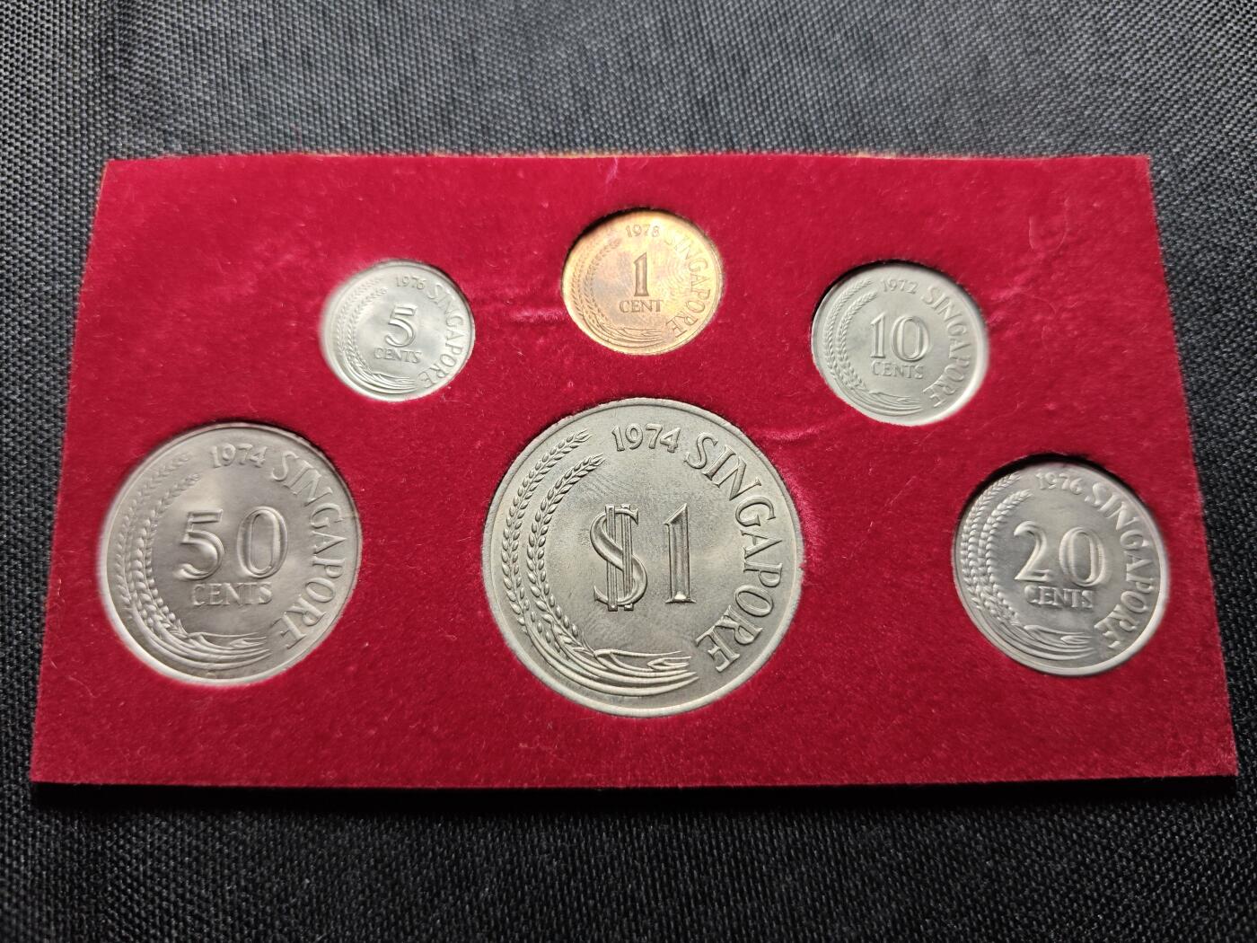KK钱币收藏小铺  （套币 批量/好品散币 银币）专场  2月预留时间 周末发货  新加坡官方套币 大小面值一套