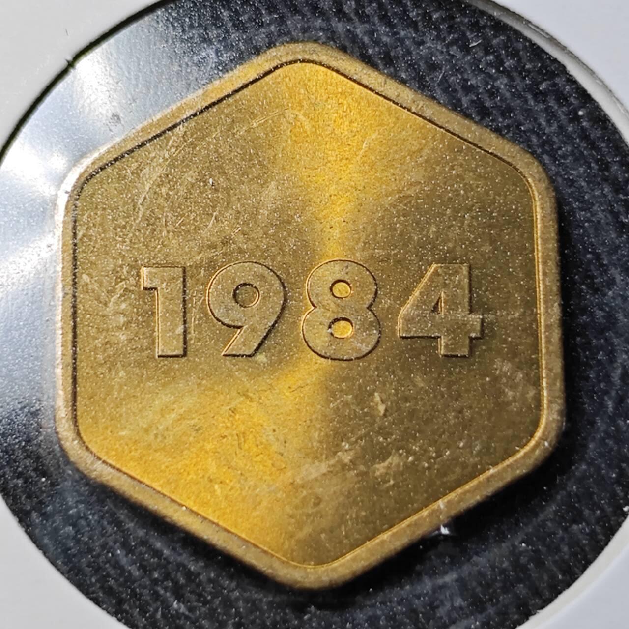 KK钱币收藏小铺  （套币 批量/好品散币 银币）专场  2月预留时间 周末发货  1984日本造币厂生肖鼠 铭牌铜章