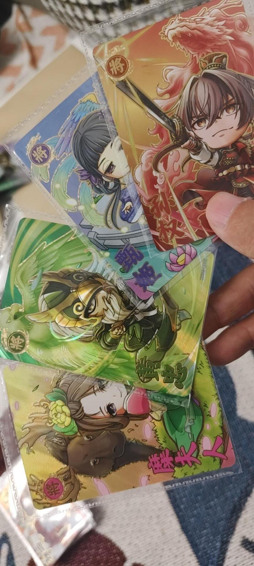 秋原瞳的小店第二十五期（持续收拍，时光冉冉，又是即将带走🍁🍁🍁飘落🌨️🌨️🌨️的季节，一大批好物正在路上，敬请期待） 卡游三国萌将卡一组4张