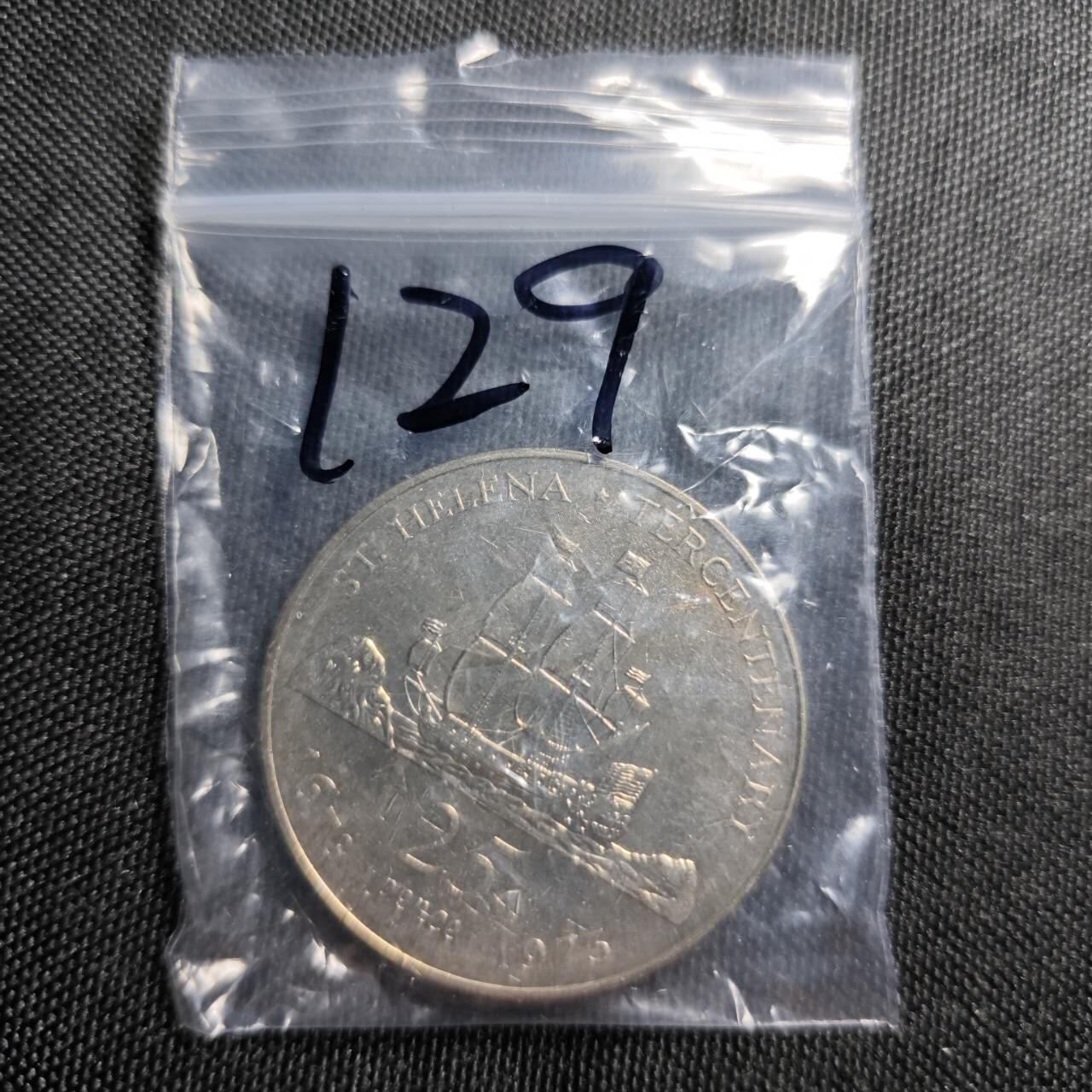 KK钱币收藏小铺  （套币 批量/好品散币 银币）专场  2月预留时间 周末发货 1973 圣赫勒拿25便士克朗形纪念币