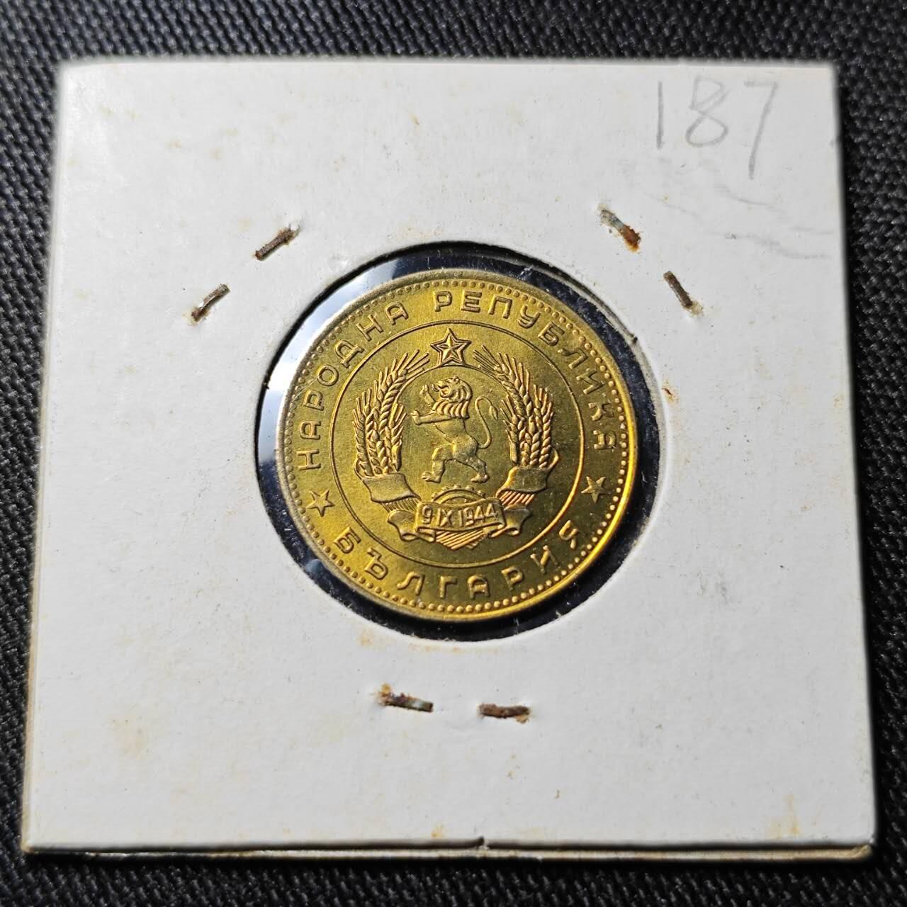 KK钱币收藏小铺  （套币 批量/好品散币 银币）专场  2月预留时间 周末发货  1962保加利亚5斯托丁基铜币 拆卷品