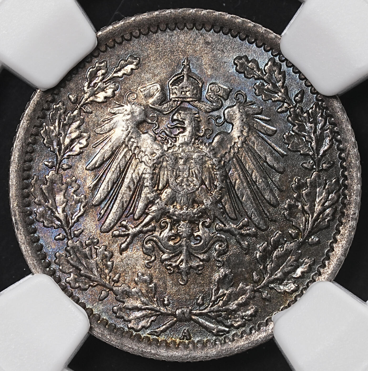 修遠堂世界钱币第八十九期 NGC评级 1918年德国1/2马克银币两枚 黑彩