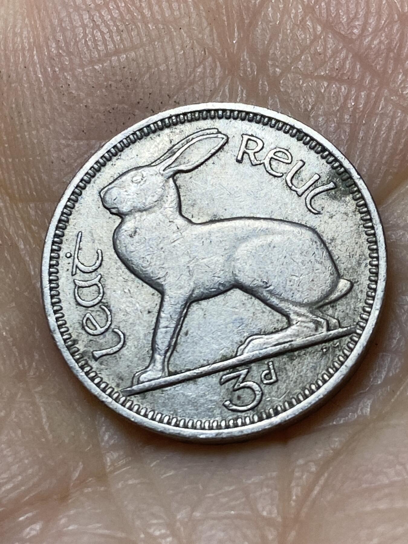 2025年第一百一十二场(总第一百三十八场）外国好品散币(免佣金) 爱尔兰🇮🇪1964年3便士(共和国时期第一套第二版)