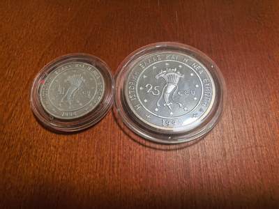 长老汇蛇年精选第六十二场拍卖 - 珍稀币！1994希腊海豚10+25埃居精制银币2枚套，38克999银，盒证全，2000套