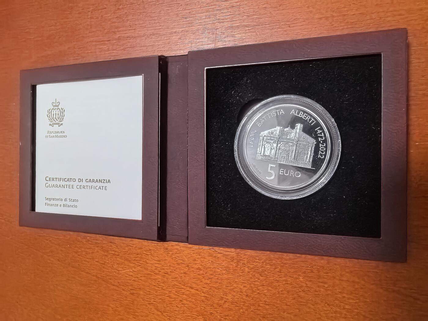 长老汇蛇年精选第六十二场拍卖 2022圣马力诺里昂教堂5欧元精制银币，18克925银，盒证全