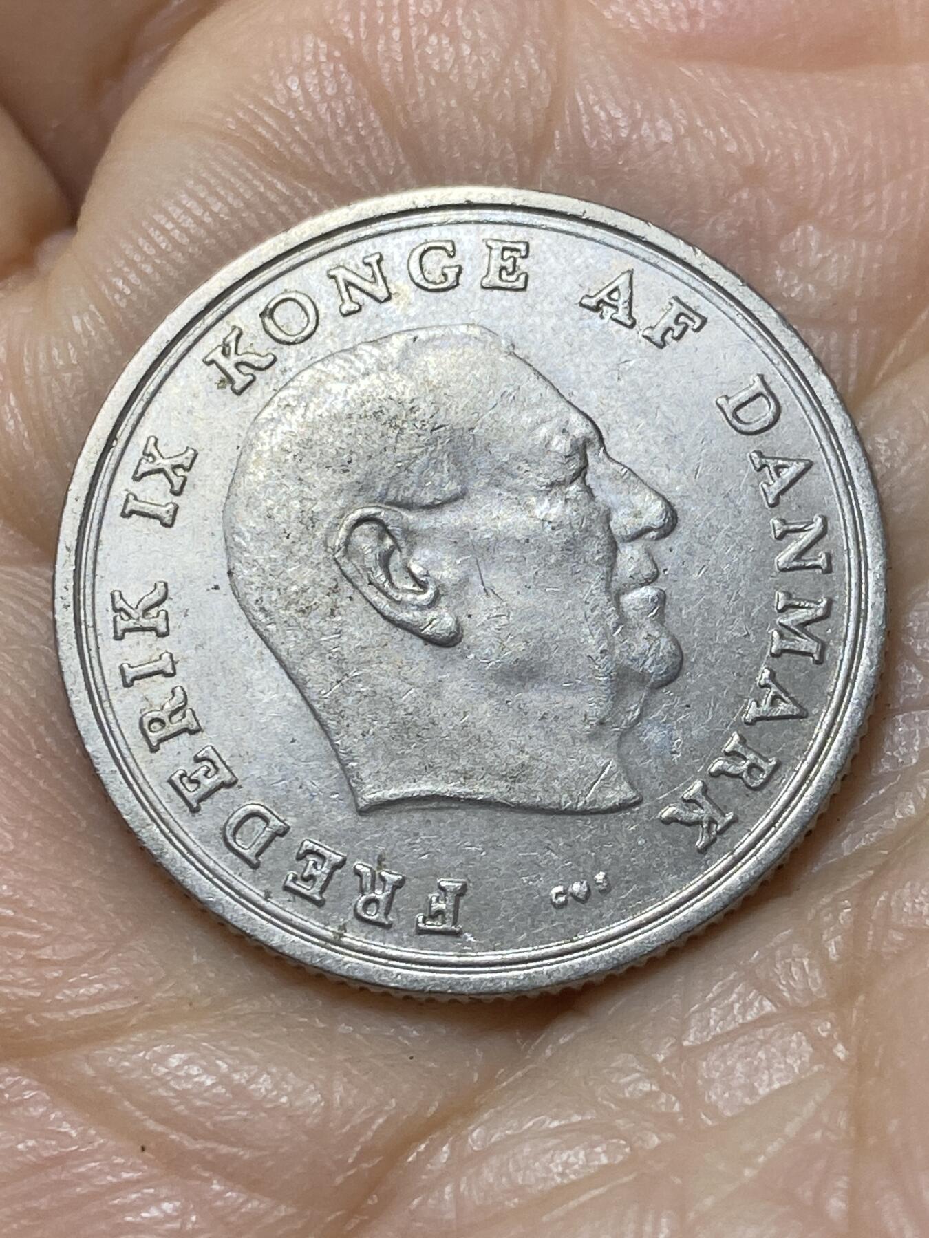 2025年第一百一十二场(总第一百三十八场）外国好品散币(免佣金) 丹麦🇩🇰1969年1克朗(弗雷德里克九世，C; S版)