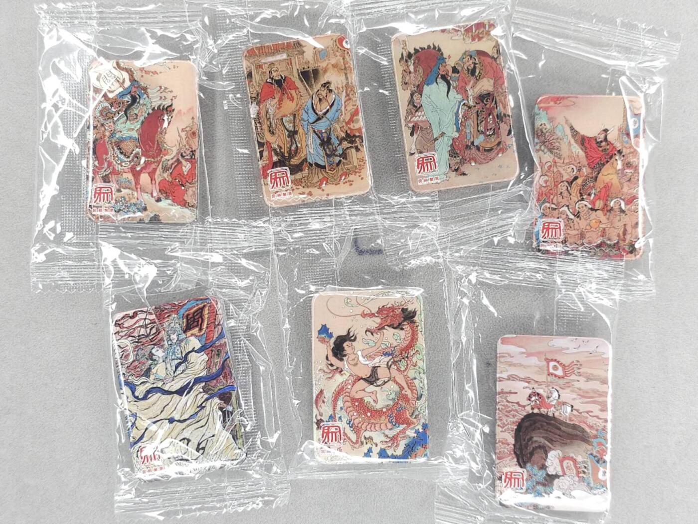 龙虎卡牌第五十九场（无佣金，满120包邮，周六晚上结拍，欢迎送拍） 吧唧8个不重复 昆仑万象-陈岱青绘三国