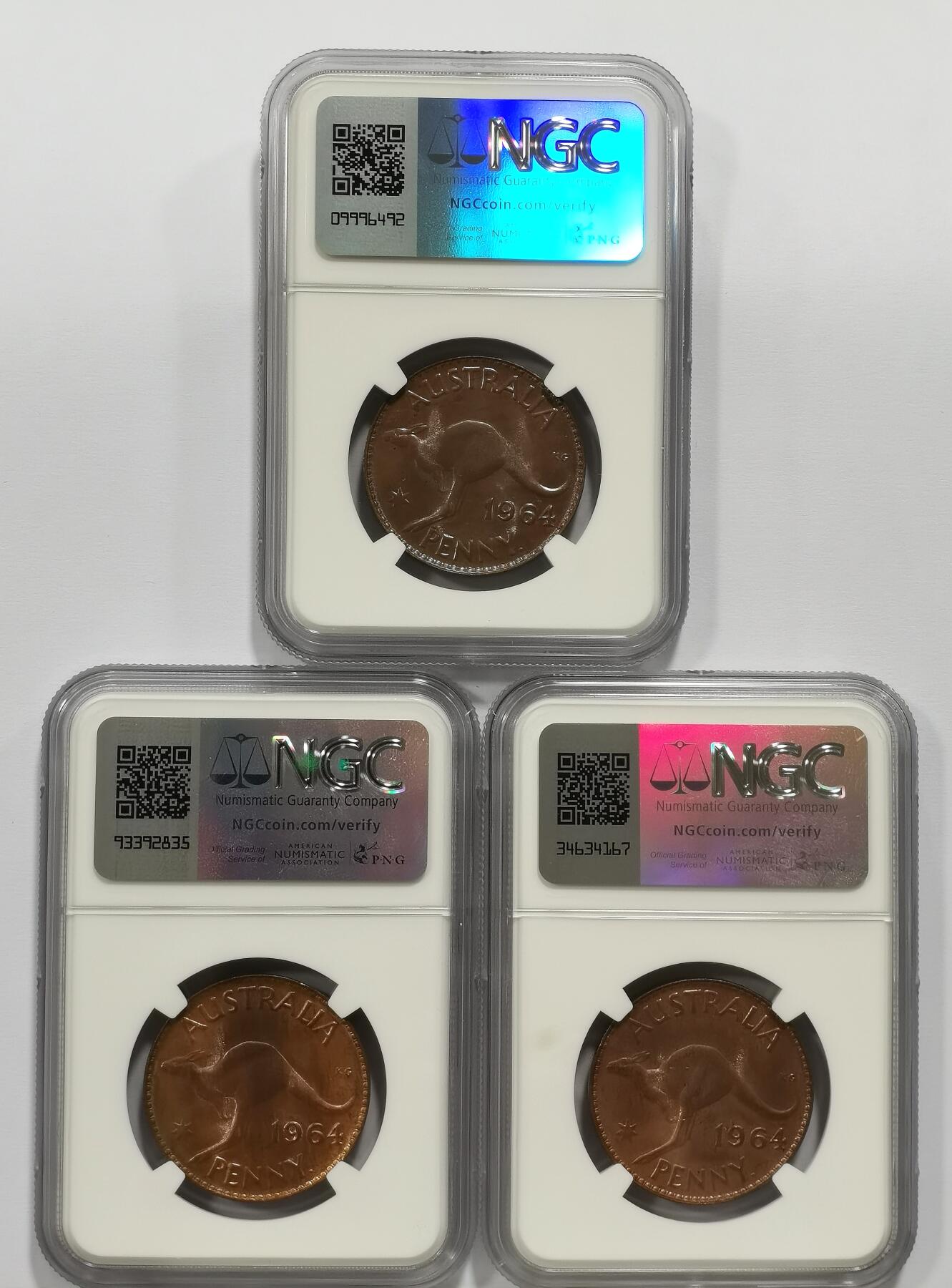 博洋堂世界钱币拍卖第143期（全场包邮） NGC MS63BN 英属澳大利亚1964年伊丽莎白二世袋鼠1便士铜币3枚一组，带彩包浆