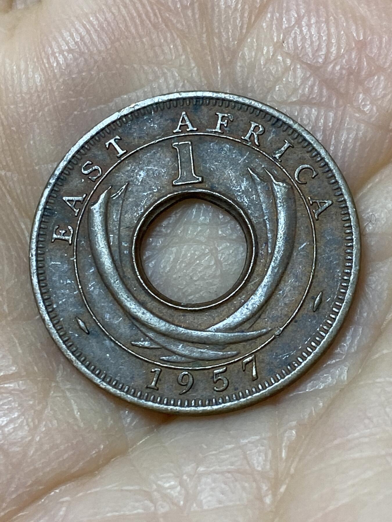 2025年第一百一十二场(总第一百三十八场）外国好品散币(免佣金) 英属东非1957年1分(伊丽莎白二世时期)
