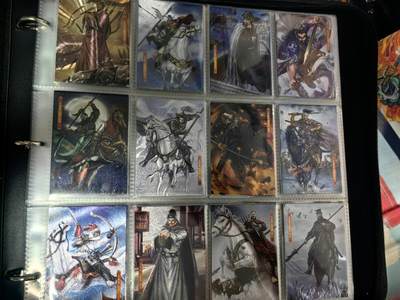 海绵宝宝卡牌专拍第6场(本场有自留价 鸽子勿扰  各种亲签卡，套卡大套，自制卡难免瑕疵，可能存在轻微撞角爆边等出厂瑕疵，品控介意勿拍！) - 大圣卡通 新新水浒1送卡册有点瑕疵 缺卢俊义(异色代替) 鲁智深 燕顺 王英 李衮 孙新