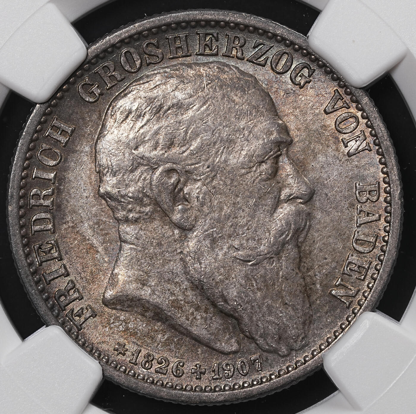 修遠堂世界钱币第八十九期 NGC AU58 1907年巴登国王逝世纪念2马克银币 MS品相 评分明显不合理