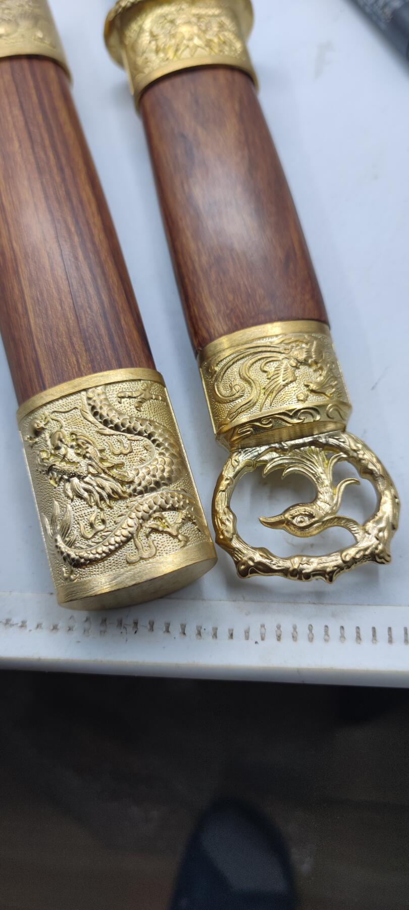 红色经典收藏拍卖专场 大马士革羽毛纹  短剑  未开刃 