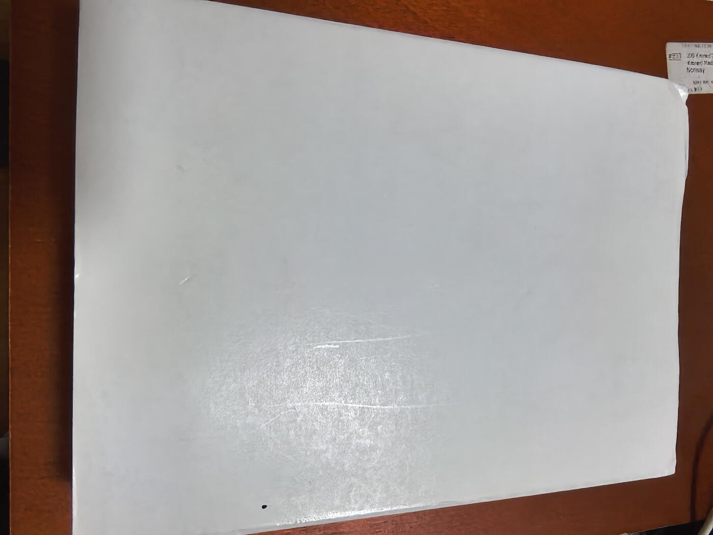 长老汇蛇年精选第六十二场拍卖 2004日本科技系列之二6枚精制币套装小方盒，含银质梅花形镀金银章1枚，难得带外纸盒