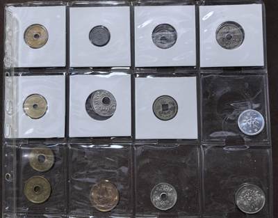 北京马甸外国币专卖第145期，外国币专场，陆续上拍，欢迎关注 日本散币：其中100元稻穗和100元丹凤为银币