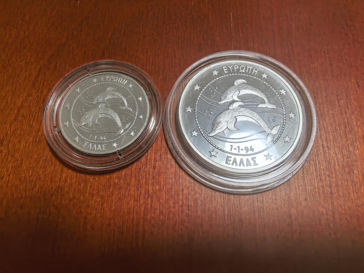 长老汇蛇年精选第六十二场拍卖 珍稀币！1994希腊海豚10+25埃居精制银币2枚套，38克999银，盒证全，2000套