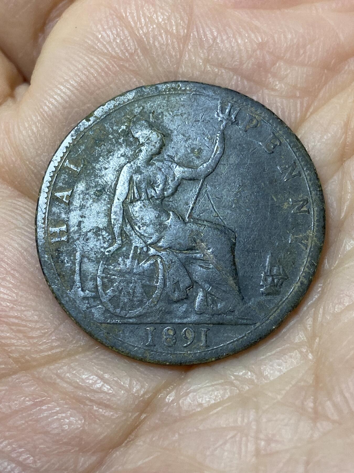 2025年第一百一十二场(总第一百三十八场）外国好品散币(免佣金) 英国🇬🇧1891年半便士(维多利亚女王中年桂冠)