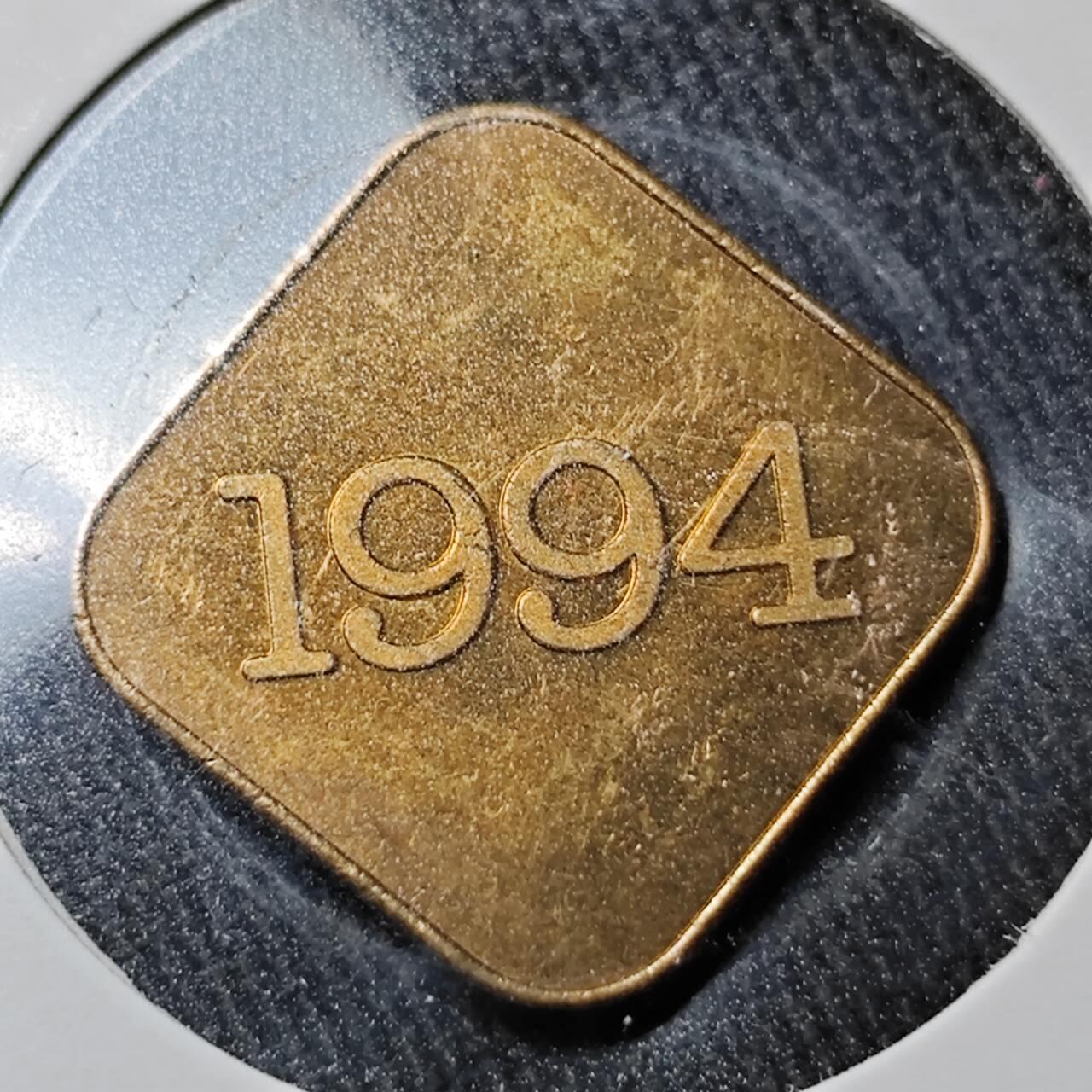 KK钱币收藏小铺  （套币 批量/好品散币 银币）专场  2月预留时间 周末发货   1994日本造币厂生肖狗 铭牌铜章