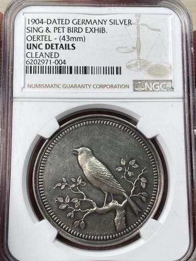 万国钱币拍卖第053期【万国秋季大拍上●周五周六两场连拍】 - NGC UNCD 1904年德国宠物鸟展览纪念银章 超漂亮小鸟细节刻画