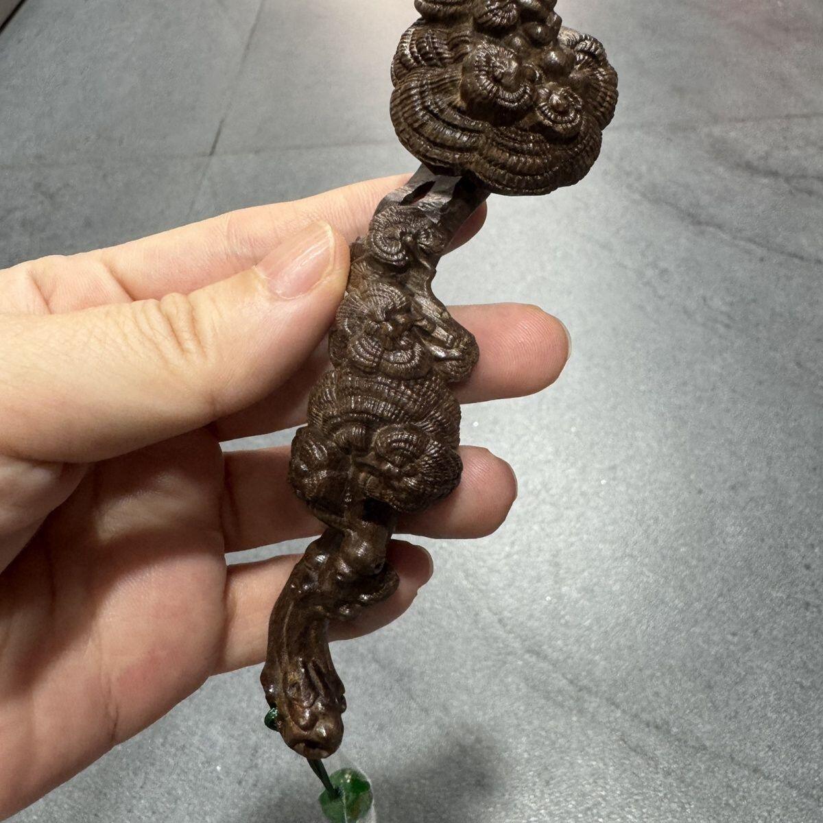听雨轩（一） 木雕专场 沉香木灵芝如意手把件 10*2.5cm