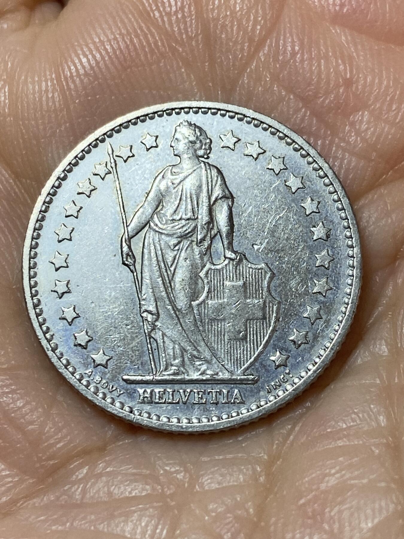 2025年第一百一十三场(总第一百三十九场）瑞士辅币专场(免佣金) 瑞士🇨🇭1982单年份1法郎(第五版，无标，Medal –章型币)