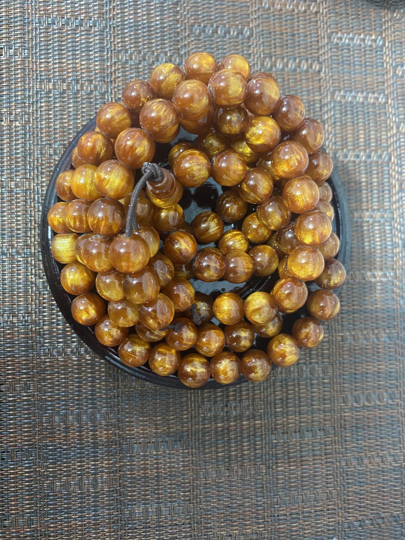 江南站杂项场 金丝楠木精美珠串