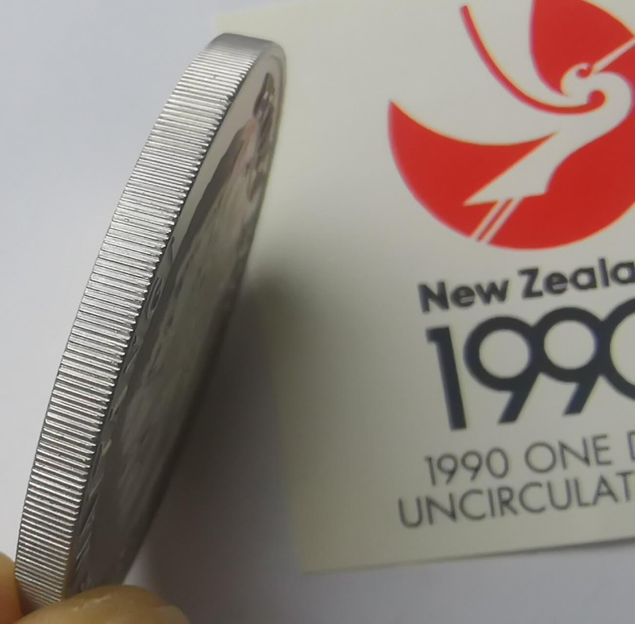 巨藏钱币第六期硬币场10月19号20点开拍 新西兰1990年1元大镍币38.7mm