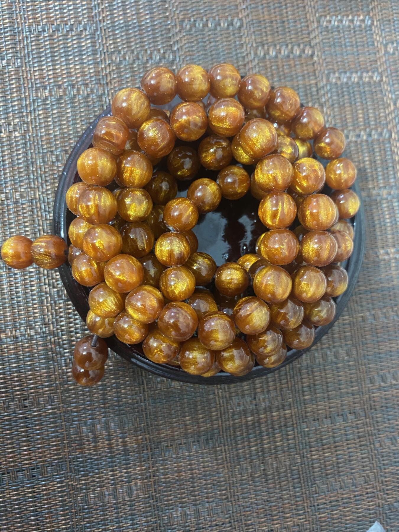 江南站杂项场 金丝楠木精美珠串
