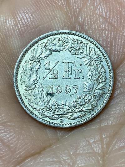 2025年第一百一十三场(总第一百三十九场）瑞士辅币专场(免佣金) - 瑞士🇨🇭1957年1/2法郎银币(第二版，B标伯尔尼造，835银)