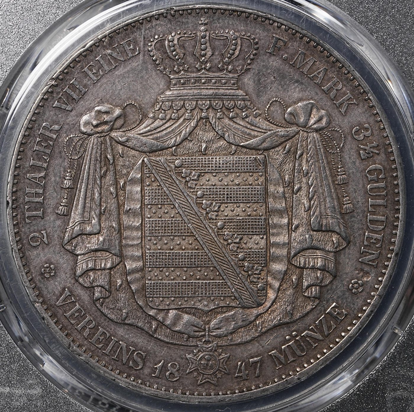 修遠堂世界钱币第八十九期 PCGS AU50 1857年萨克森2泰勒大银币 经典大窗帘图案