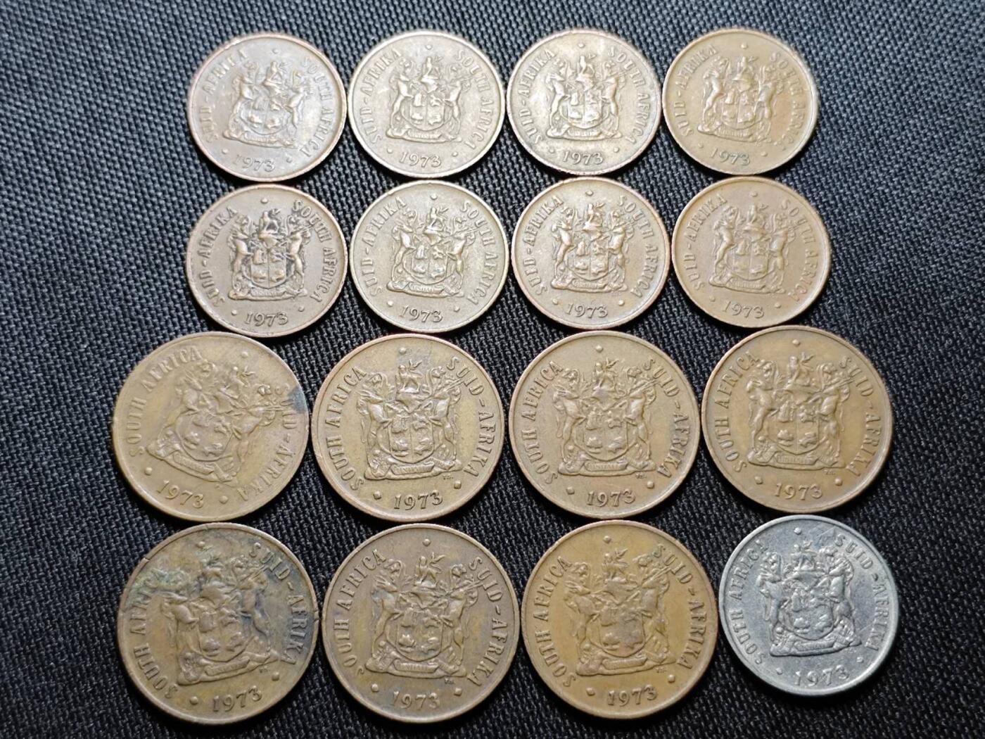 KK钱币收藏小铺  （套币 批量/好品散币 银币）专场  2月预留时间 周末发货  1973南非铜币散币一组16枚！可配套