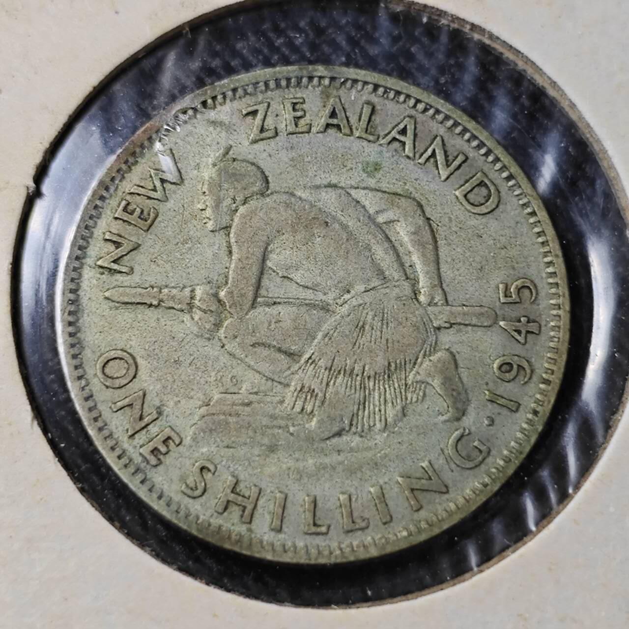 KK钱币收藏小铺  （套币 批量/好品散币 银币）专场  2月预留时间 周末发货  1945新西兰1先令银币