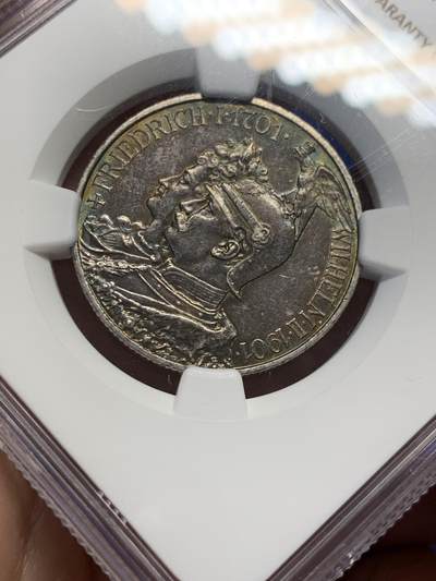 《竞宝斋》第429场 周日，周一，周二 3场连拍 （全场包邮） NGC MS62 德国1901年普鲁士建国200周年2马克银币 深包浆 底板干净有些压分