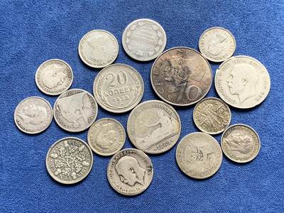 《竞宝斋》第429场 周日，周一，周二 3场连拍 （全场包邮） 16枚一组银散币，品种自辨，银价己超过11元了