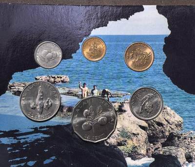 北京马甸外国币专卖第145期，外国币专场，陆续上拍，欢迎关注 1991年版汤加卡装币