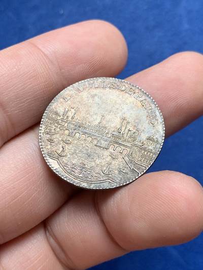 《竞宝斋》第429场 周日，周一，周二 3场连拍 （全场包邮） 法国路易十五巴黎市政银代币 5.8克 27.7mm