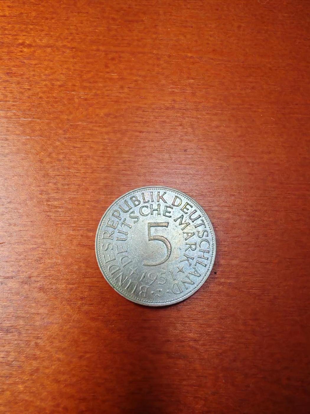 长老汇蛇年精选第六十四场拍卖 1951J西德5马克银币，11.2克625银，首年版
