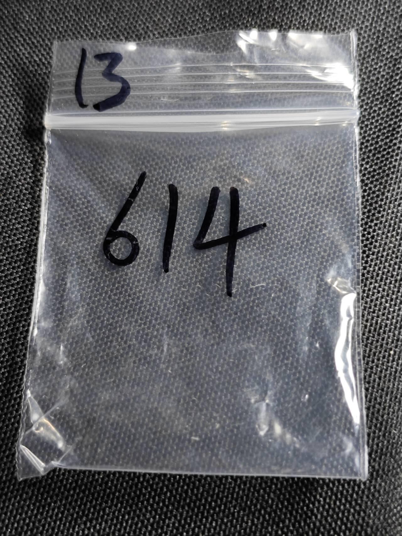 KK钱币收藏小铺  （套币 批量/好品散币 银币）专场  2月预留时间 周末发货  1967加拿大建国200周年一分纪念币 铜币一组13枚
