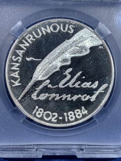 《竞宝斋》第429场 周日，周一，周二 3场连拍 （全场包邮） TQG PF63UC 芬兰2002年10欧元文学家伦特罗200年诞辰精制纪念银币，27.4g，925银，原拆送评包浆厚重导致压分